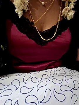 jasminetaml online show from October 8, 3:44 am