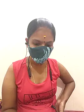 Snapshot of Tamil_Yalini12 chatting on October 17, 5:10 am Tamil Yalini12 online show from October 17, 5:10 am