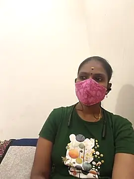 Snapshot of Tamil_Yalini12 chatting on October 13, 7:27 pm Tamil Yalini12 online show from October 13, 7:27 pm