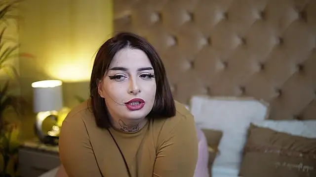 TiffanyTaboo online show from October 23, 8:15 pm