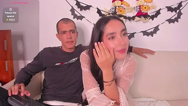 jazmin aladdin online show from October 8, 1:21 am