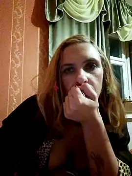 Snapshot of LaraDiva7799 chatting on October 8, 4:11 pm LaraDiva7799 online show from October 8, 4:11 pm