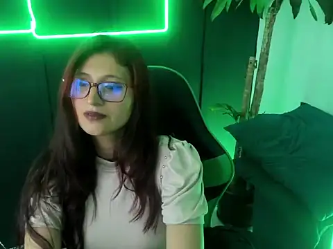 VictoriaSpenser online show from October 14, 6:32 pm