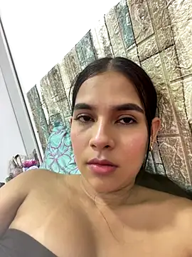 Snapshot of Valery_lux16 chatting on October 2, 12:04 am Valery lux16 online show from October 2, 12:04 am