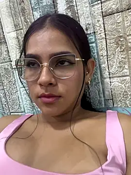 Snapshot of Valery_lux16 chatting on October 15, 3:14 pm Valery lux16 online show from October 15, 3:14 pm