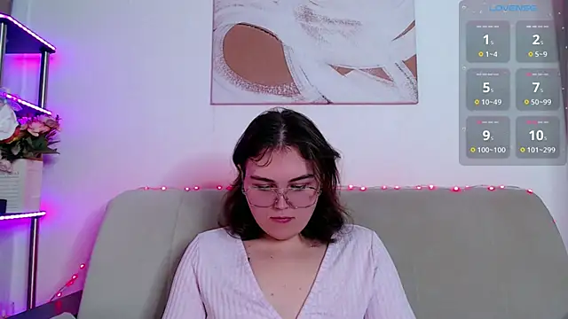  online show from April 18, 4:04 am