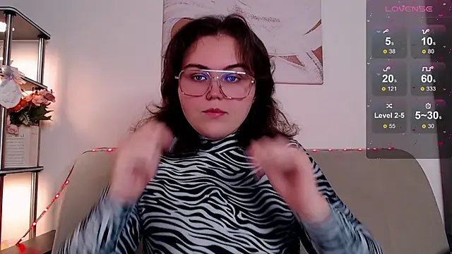  online show from February 3, 4:32 am