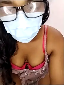 sexybolegirl online show from February 24, 7:01 pm