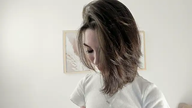 Veyaspace online show from October 2, 1:05 pm