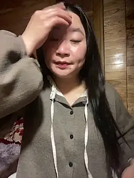 violet-00 online show from February 21, 11:11 am