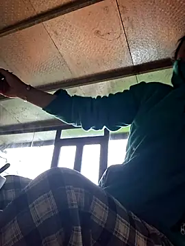 xuxulovezz online show from October 28, 12:27 am