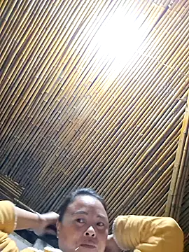 xuxulovezz online show from October 22, 12:21 pm