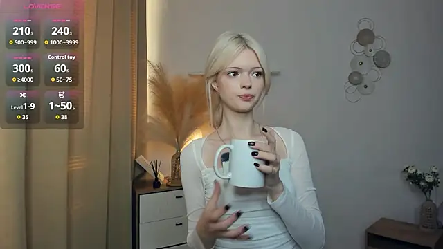 LaureMestler online show from January 17, 10:56 am