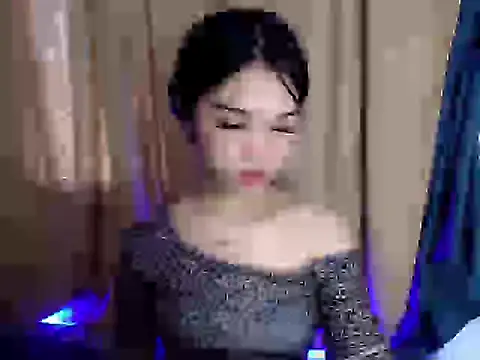 Snapshot of Ts_ecaxxx chatting on October 5, 2:49 am Ts ecaxxx online show from October 5, 2:49 am
