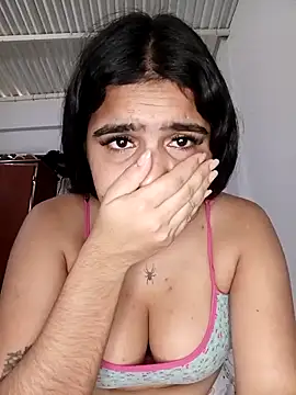 Sashalana online show from October 3, 1:05 pm