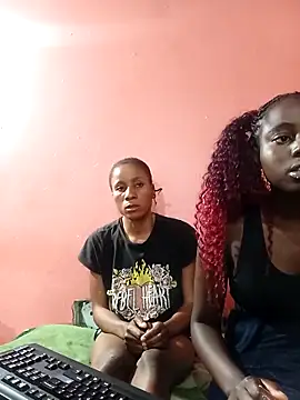 HotPetite 25 online show from November 23, 6:09 pm