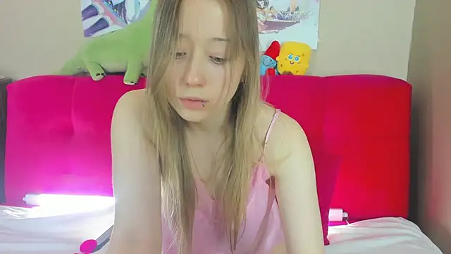 Angel Leeks online show from November 22, 12:52 pm