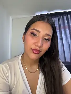 IsabellaJoness  online show from February 25, 8:40 pm