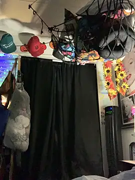 blondebarbiebae online show from March 3, 10:27 pm