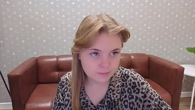 Melissa 199 online show from November 20, 4:46 am