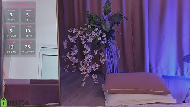 AriannaLure online show from January 17, 7:43 pm