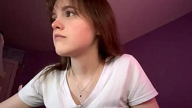 ShannanJou online show from October 20, 8:17 am