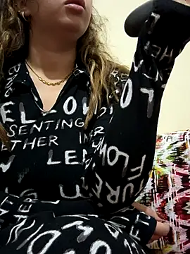 Laila-sexi online show from November 12, 6:06 pm