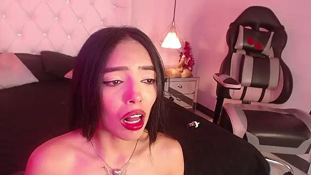 Liv20  online show from February 21, 7:58 pm