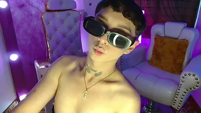 David Fox01 online show from December 4, 7:58 pm