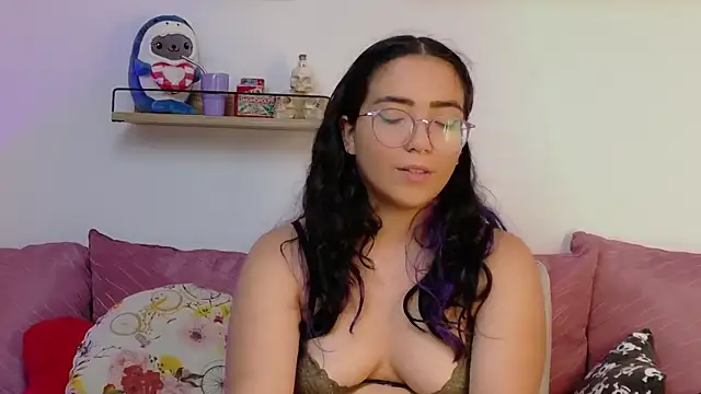 LucyDerby online show from November 21, 2:57 am