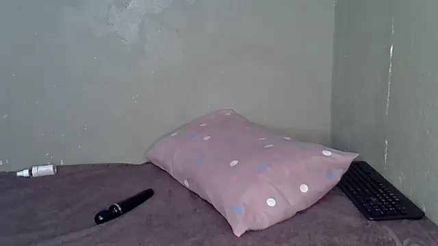 Bellabootie online show from January 12, 9:42 pm