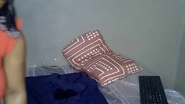 Bellabootie online show from November 30, 7:07 pm