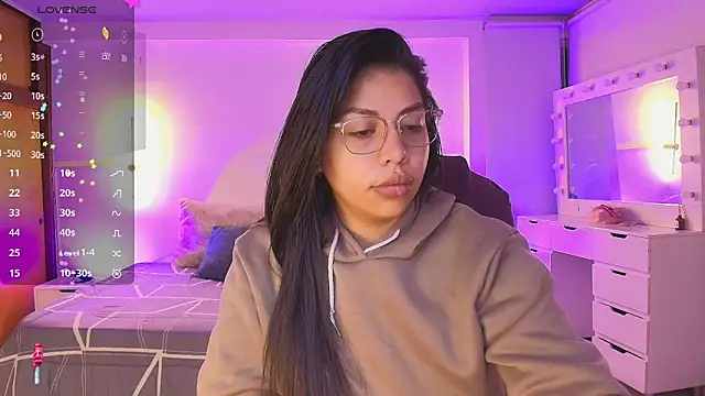 kloe28 online show from February 14, 4:03 am