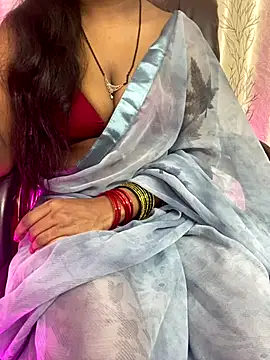 Snapshot of sweet-ananya23 chatting on October 5, 3:39 pm sweet-ananya23 online show from October 5, 3:39 pm