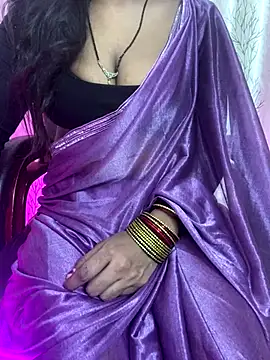 Snapshot of sweet-ananya23 chatting on October 6, 5:29 pm sweet-ananya23 online show from October 6, 5:29 pm