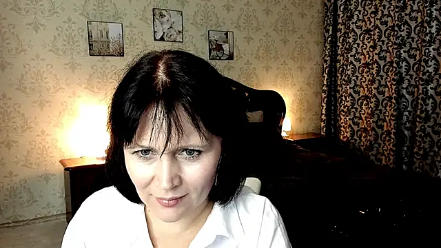 Snapshot of CelestineDream chatting on October 16, 9:17 pm CelestineDream online show from October 16, 9:17 pm