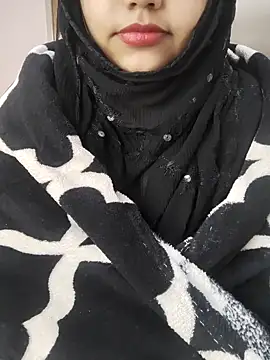 Miss Rose   online show from January 9, 7:13 am