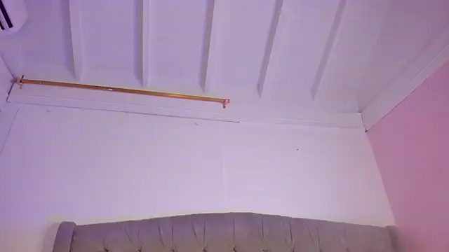 melevansxs online show from December 17, 9:52 pm