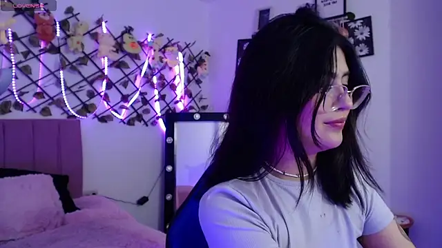Snapshot of isa_bunny18 chatting on October 7, 3:44 am isa bunny18 online show from October 7, 3:44 am