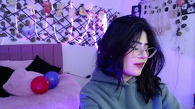Snapshot of isa_bunny18 chatting on October 3, 3:44 am isa bunny18 online show from October 3, 3:44 am