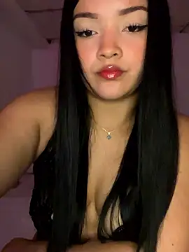 EmmaBlossom online show from January 13, 1:11 am