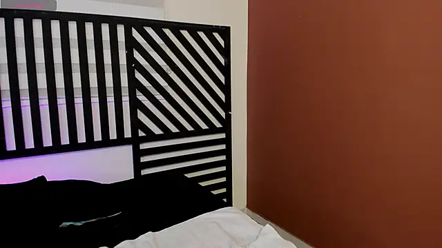 Cattleya veloza   online show from November 27, 9:28 pm