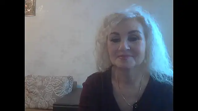 LadySexyBlond online show from December 3, 4:53 pm