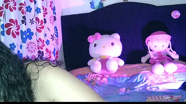 lati0 online show from October 14, 11:29 pm
