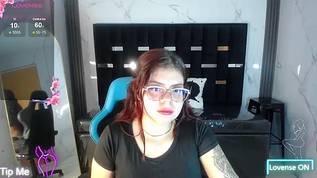 draviana a  online show from November 12, 3:15 am