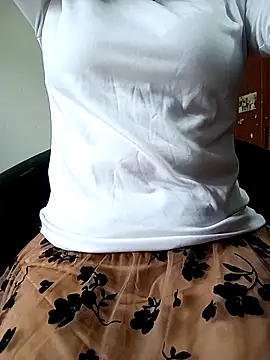 TiffinyLaz online show from November 4, 2:49 am