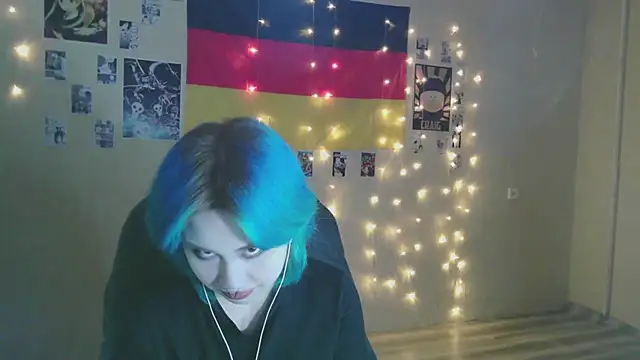 LeisaHopperstad online show from January 8, 5:39 pm