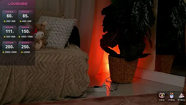 EvaAmanti online show from December 20, 7:12 am