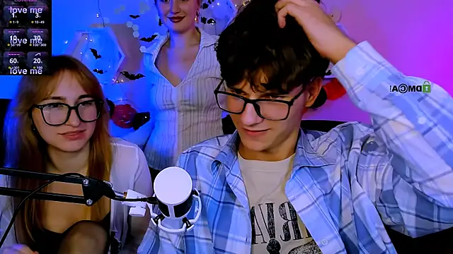 leslie bird online show from October 30, 1:45 pm