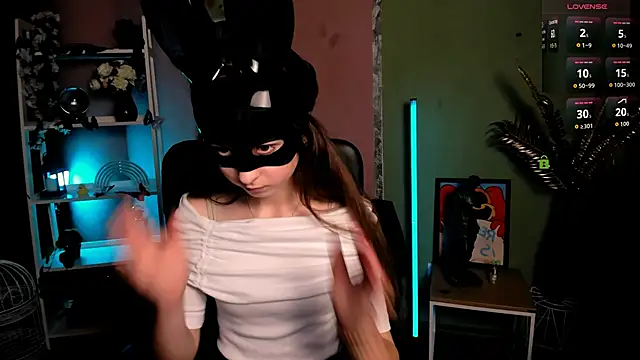 rebecca smile online show from December 1, 3:04 pm